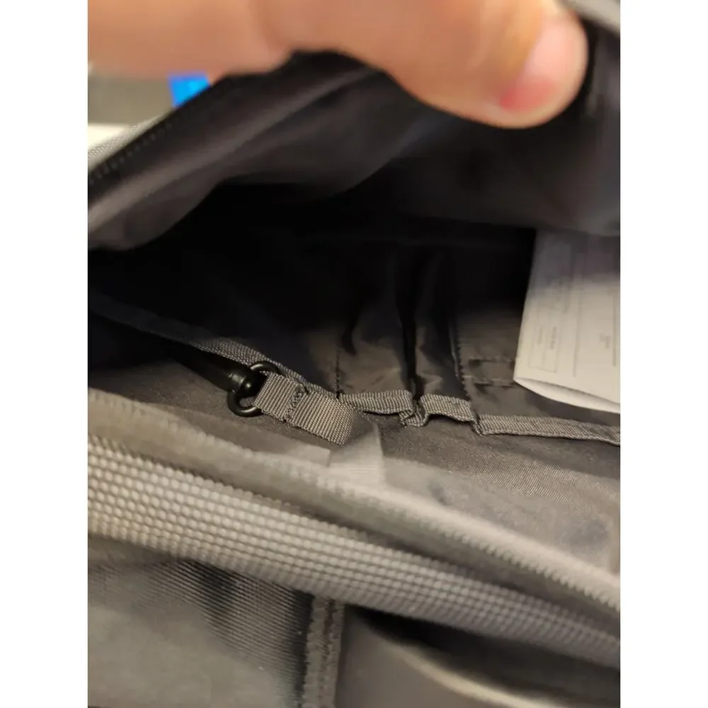 Lenovo ThinkPad Professional Slim Topload Case 14
